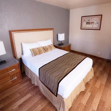 סטוקטון Stay Inn Suite מראה חיצוני תמונה