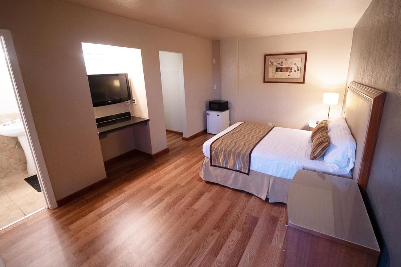 סטוקטון Stay Inn Suite מראה חיצוני תמונה
