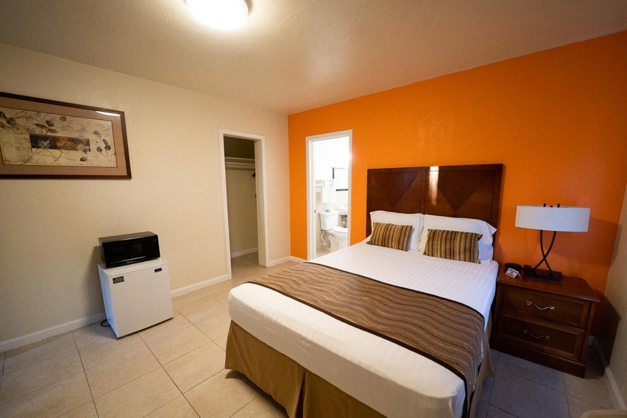 סטוקטון Stay Inn Suite מראה חיצוני תמונה